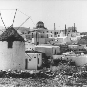 View of Marpissa from the Lower Mills. Postcard of the 1960s. The mills were usually built on elevated ground, at the edge of the village, in locations with a suitable wind, in terms of both intensity and frequency.